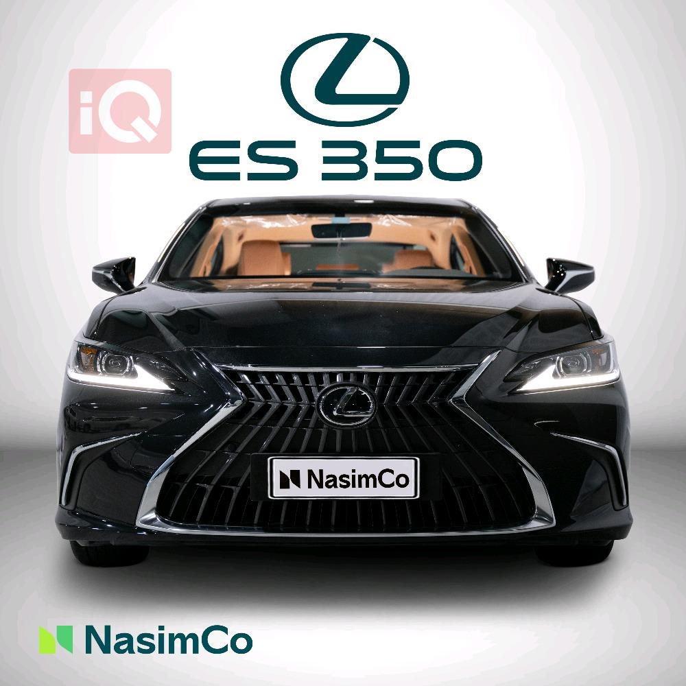 لكزس ES